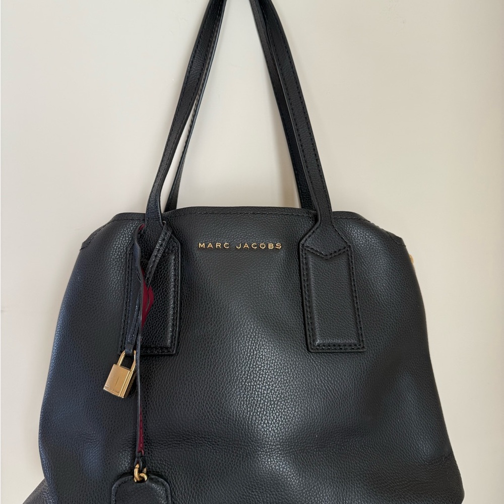 Marc Jacobs Editor Tote in Black Leather Tote with Gold Accents